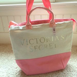 VS BAG!!! NEW WITH TAGS!!!
